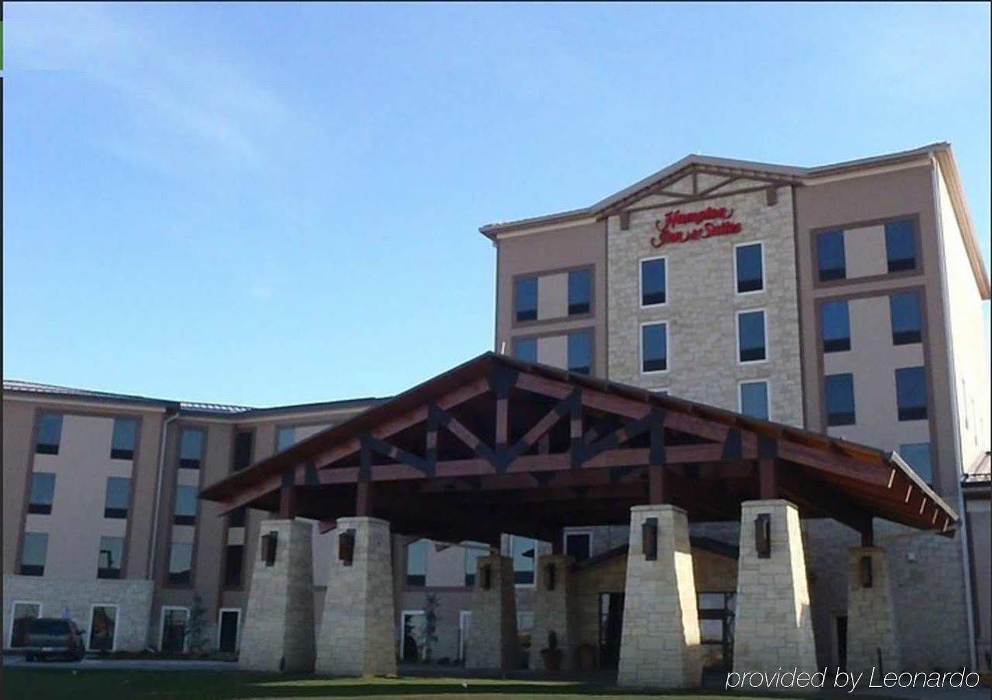 Hampton Inn & Suites I-35/Mulvane Exterior foto